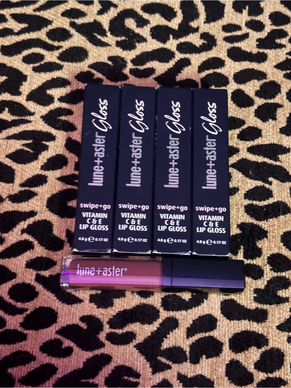 Swipe+Go Vitamin C & E Lip Gloss — Activist
